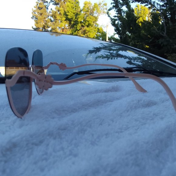 Artistic-well-designed/rare sunglasses & 1 matching gift, SKU main image 9